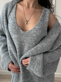 Autumn And Winter Hot Sweater Set Women Loose Long Version Thicker Cardigan + V Collar Vest