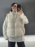Advanced Sense White Duck Down Vest Female 2024 Winter Fashion Casual Design Sense Big Thick Vest Vest Tide-Outfit