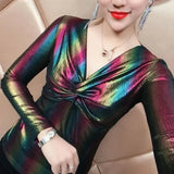 Glossy Contrasting Colors Slim T-shirt 2023 Spring Autumn Long Sleeve Female Clothing Sexy V-Neck Stylish Folds
