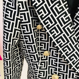 Star New Female Coat Lion Button Double Buckle Repair Geometry Of The Figure Of The