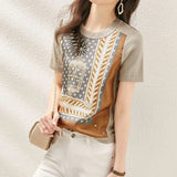 Short Sleeve Graphic Tee Shirt Women Knitted New O-Neck Loose Abstract Printing Rivet Fashion Casual Vintage Elegant Top-Outfit