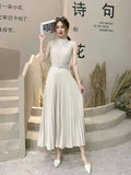 New Autumn And Winter Style Dress In Dongmen, South Korea, Round Collar, Sleeveless Lace-Up, Waist, Thin, Pleated Skirt, A-Shaped Skirt.-Outfit