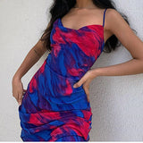 Popular Style Of Women's Wear In The Summer Of 2023 Is A Sexy Printed Pile Of Necklaces And A Medium Dress With Bare Back.-Outfit