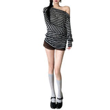 Toloer 2024 New Women's Commuter Unique Cut Diagonal Collar Off-Shoulder Striped Long Sleeve Top-Outfit