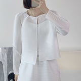 Folds 2025 Summer New Solid Color Top Dress High-End Fashion Two Sets Of High-End