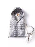 90 White Duck Down Light Down Inside The Female 2024 Autumn / Winter New Fashion Hat Wavy Grain Casual Thermal Vest-Outfit