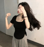 Toloer 2024 New Pure Desire Wind Big U-Collar Hot Girl Top Show Slim Slim Irregular Short-Sleeved T-Shirt Female