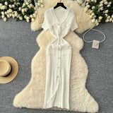 Little Scent Retro V-Neck Metal Single-D Row Buckle Slimming Temperament Knitted Dress