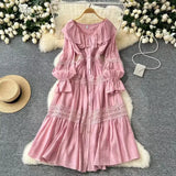 Retro Design Collar Lotus Side Splicing Single Buckle Horn Lace Lace Waist Dress