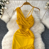 Dress Women's Holiday Dress 2025 New Heart Machine Shoulder Slings Irregular Bagged