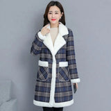Winter Korean New Large Size Loose Mother's Dress With Cashmere And Thickened Cardigan Imitation Lamb Wool Coat For