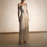 Sexy Style Dress Woman 2025 Summer New Sweet Fresh High-End Feel Breastless Sleeveless Hollow Dress