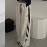 Piping Details Embroidery Logo Baggy Sweatpants-Outfit
