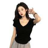 Toloer Desire Wind V Collar Short Sleeved T Shirt Female Summer 2024 New Slim Show Thin Hot Girl Short Irregular Bottom