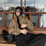 Female Burst Small Man Showing Thin Port Wind Reduction In The Spring And Autumn Coat Design Is Unique And Stylish