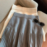 Knitted Pleated High-Waisted Mini Skirt-Outfit