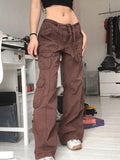 Washed Pocket Patched Cargo Jeans-Outfit