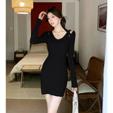 New Autumn 2024 V-Collar Hanging Neck Long-Sleeved Knitted Dress Shows A Slim Figure And A Bottom-Bagged Hip Dress.-Outfit