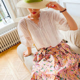 New Thin Shirt Women Short Sleeve French Design Temperament Lady Shirt Bubble Sleeves Female Top