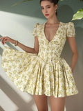 Women's Summer New Fashion First Love Broken Flower Bubble Sleeve V-Collar Self-Cultivation French Vintage Dress-Outfit