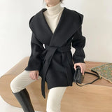 Chic Autumn French Temperament Hooded Pocket Design Strap Closed Waist Show Thin Pure Color Lapel Fur Coat-Outfit