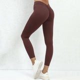 Toloer Embarrassment Line Peach Hip Fitness Yoga Pants V Waist Hip Tight Sports Pants-Outfit