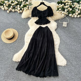 Temperament Wears A Female Waist-Waisted Collar Bubble Sleeve Shirt High-Waisted Embroidered Half-Dressed Skirt Holiday Style