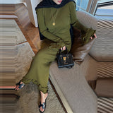 Solid-Colored Round-Neck Long-Sleeved Dress Woman With Wooden Ear In Autumn
