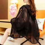 Ice Silk Sunscreen Coat Women's Lace Net Red 2025 New Thin Air Breathable Street Sunscreen