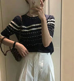 Version Of Chic Summer Small Casual Round-Coln Color Three-Dimensional Stripe Design Sense Loose Short-Sleeved Knitted T-Shirt