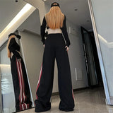 Contrast Side Stripe Baggy Sweatpants-Outfit