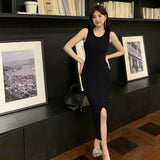 Real-Life French Style Knitted Vest Suspender Dress A Woman With A Slim Figure In Summer And A Seaside Holiday Dress With Hips.-Outfit