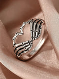 Skull Heart Pattern Ring-Outfit