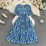 Summer Korean Version Of Gentle Temperament V-Collar Bubble Sleeves Waist A Large Pendulum Broken Flower Dress Elegant Dress-Outfit
