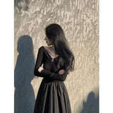Toloer Hepburn V Neck Long Sleeve Knitted Dress Female Summer French With A Waist Show Long Skirt-Outfit