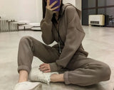Temperament Commuting 2023 Autumn Winter New Fashion Versatile Sports Suit Casual Hooded Pocket Zipper Design Jumpsuit for