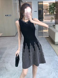Real-Life French Style Sleeveless Knitted Dress A-Shaped Skirt With A Slim Waistcoat In Summer-Outfit
