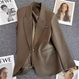 Blazer Woman 2025 Spring And Autumn New Small Buckle Fashion Trend Of The Temperament Suit