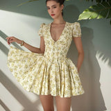 Women's Summer New Fashion First Love Broken Flower Bubble Sleeve V-Collar Self-Cultivation French Vintage Dress-Outfit