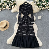 Fragrant High-End Autumn And Winter Round Collar With Thick Knitted Dress With Belts And Hips Skirt
