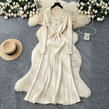 Fragrant High-End Feel Fashionable Doll Collar Long Sleeve Metal Buckle Waist Knitted Dress Women Autumn Slim