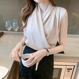 Summer Sleeveless Sling Vest Women Wearing V-Necked Vertebry Top Temperament Sexy Niche