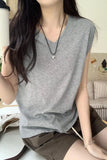New Side Pleated Leisure Vest For Women In Spring And Summer-Outfit