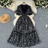 Dress Women's Summer High-End Feeling V-Neck Lace Splicing Bubble Sleeves To Close The Waist Of The Chopped Snowy