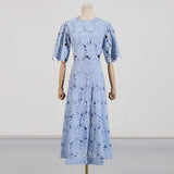 And Leisure Set Women's New Summer 2025 Vacation Wind Collar Embroidered Flower Slence Design Dress