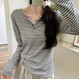 Is A Unique Korean Style Lazy Style Thin Long-Sleeved Striped T-Shirt, A New Slim Blouse For Women In Early Autumn.-Outfit